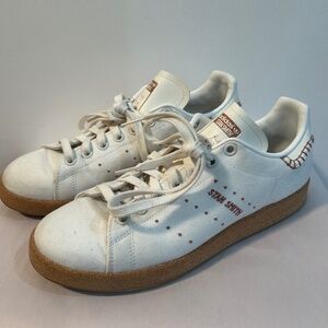 Adidas Stan Smith x Moomin Shoes — Size 8